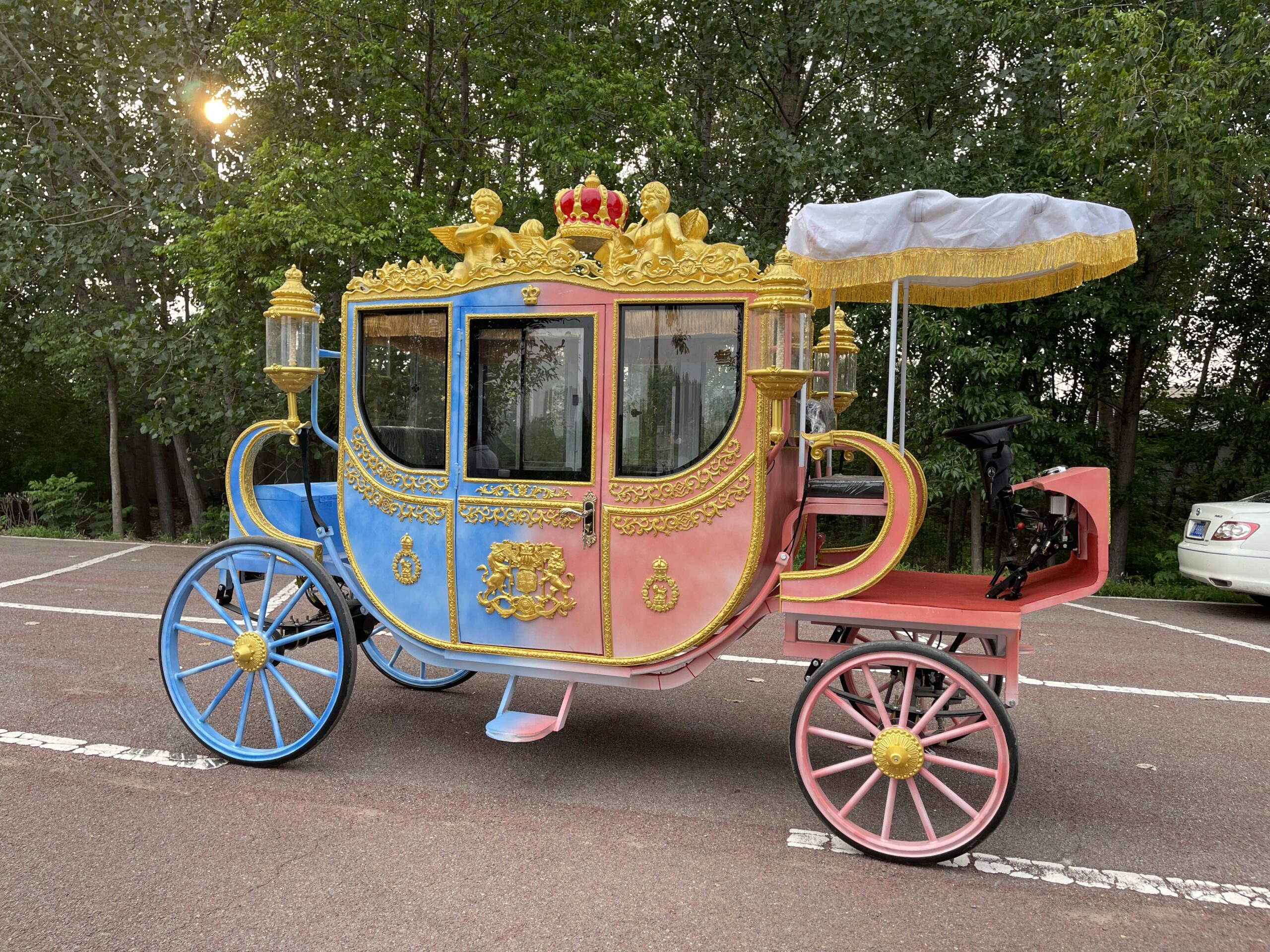 Pastel European-style Carriage - 图片 4