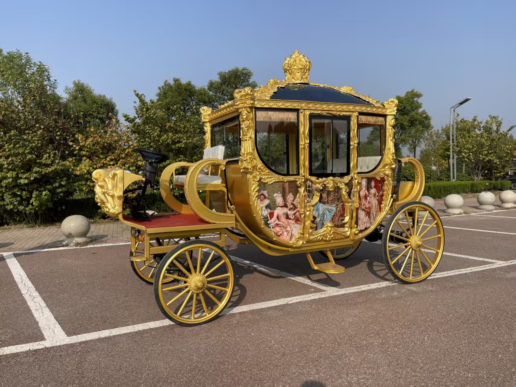 Golden Royal Horse Carriage - 图片 4